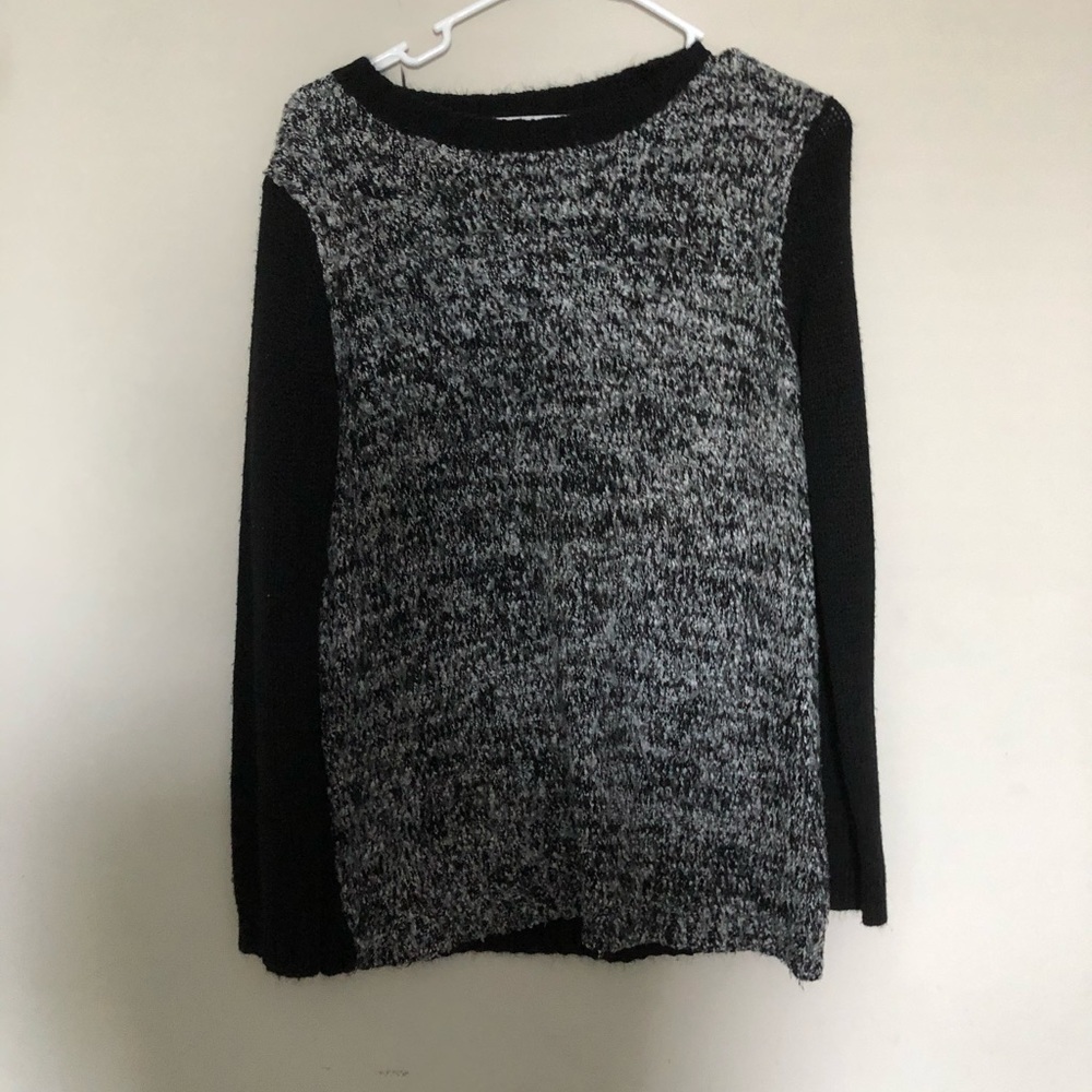 Specked sweater